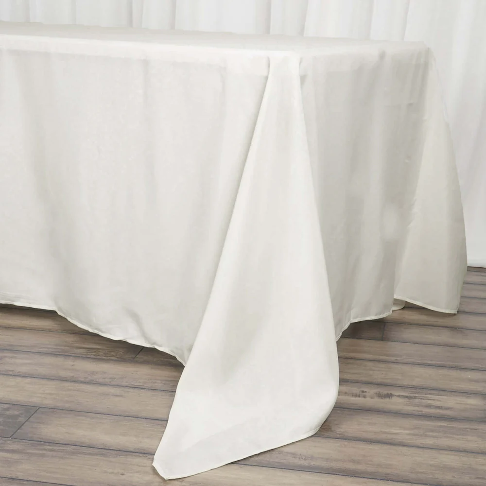 Ivory polyester tablecloth for 6' tables